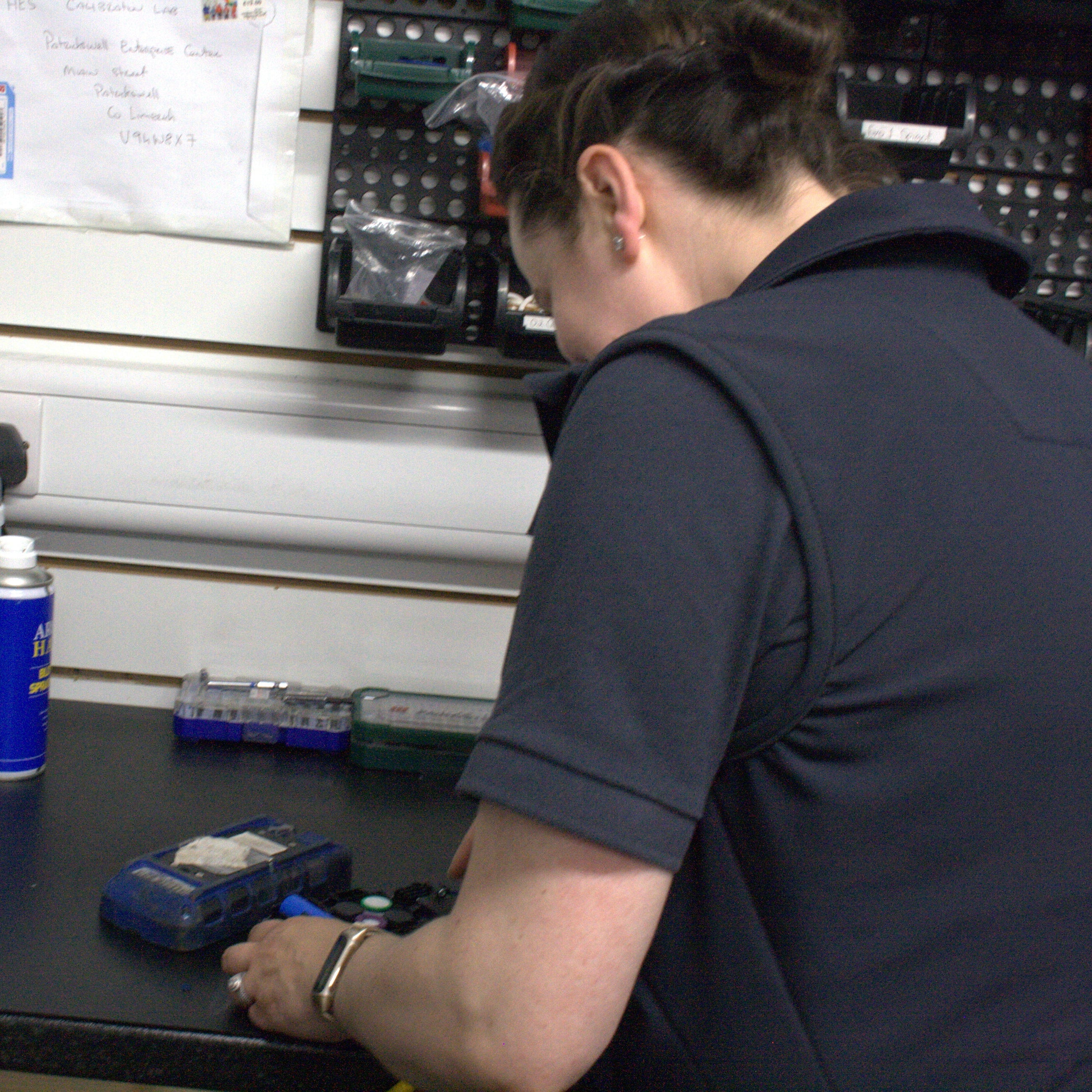 The Essential Guide to Calibrating Flue Gas Analysers for Heating Engineers